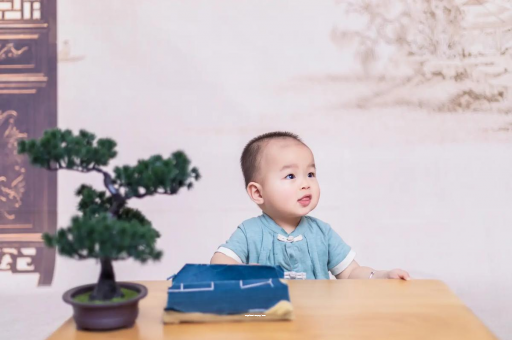 东莞怀孕为啥肚子会长毛